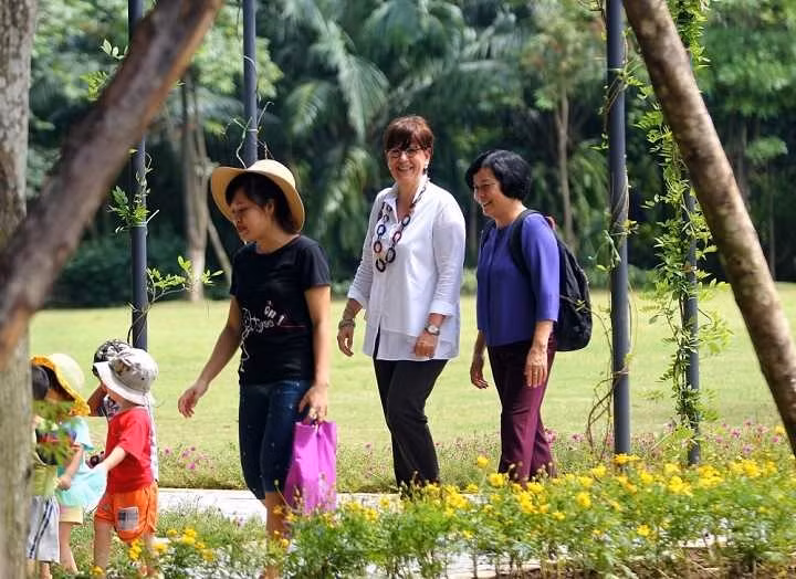 L’ambassadrice de Belgique au Vietnam en visite à Binh Thuân ảnh 1