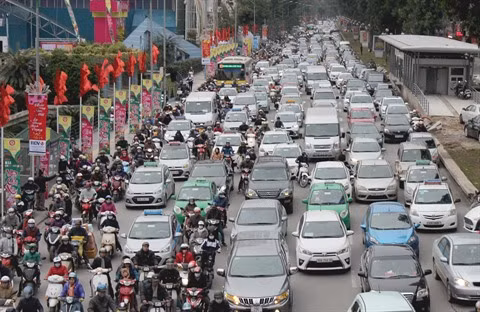 Hô Chi Minh-Ville : réguler le trafic routier avec la mise en place de bateaux-bus ảnh 2