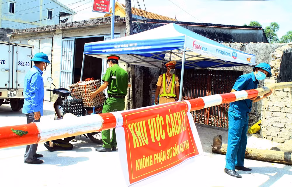 COVID-19 : 78 nouveaux cas signalés samedi après-midi ảnh 1