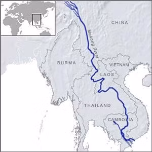 La construction de deux tronçons de la ligne ferroviairer transasiatique ảnh 1