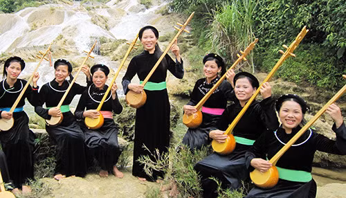 Bientôt le 5e Festival national de chant then et du dan tinh et la Fête de la ville de Tuyen Quang ảnh 1