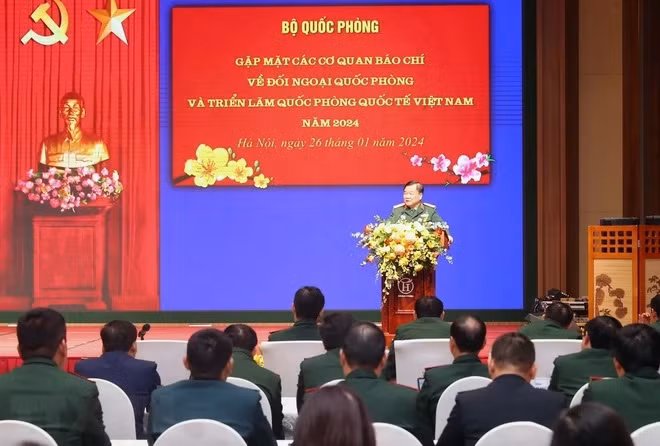 Le Salon international de la défense du Vietnam 2024 convie 50 pays ảnh 2