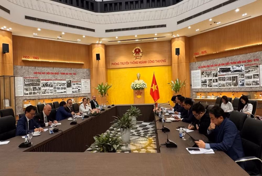Le Vietnam et l'Italie boostent leur coopération commerciale et d'investissement ảnh 1 Le Vietnam et l'Italie boostent leur coopération commerciale et d'investissement ảnh 1