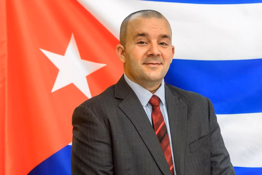 Cuba reste aux côtés du Vietnam en toutes circonstances ảnh 2