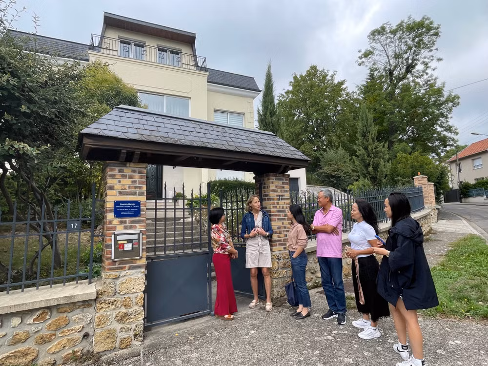 Une pépinière de la paix du Vietnam en France ảnh 5