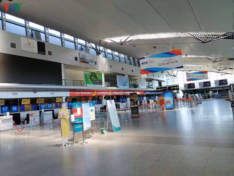 La distanciation sociale est appliquée pour toute la ville de Da Nang ảnh 1