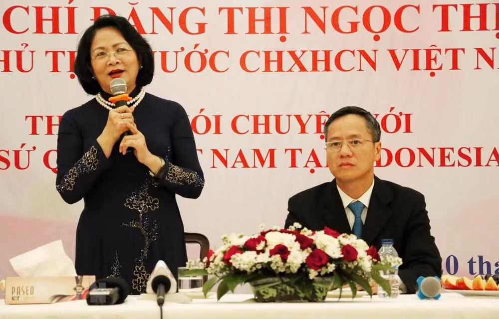 La vice-présidente Dang Thi Ngoc Thinh exhorte à intensifier les relations Vietnam-Indonésie ảnh 1