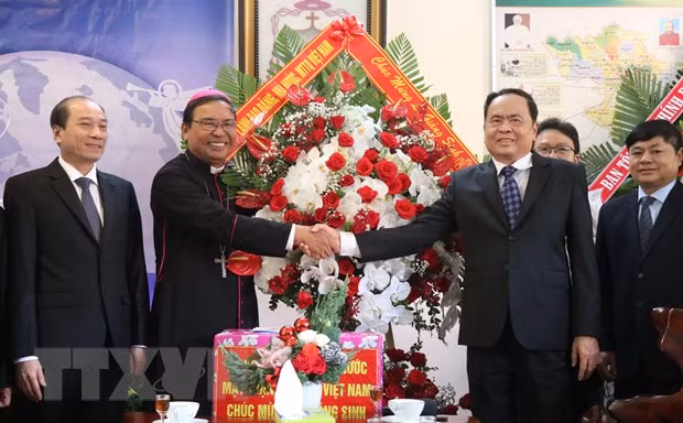 Vœux de Noël du FPV aux catholiques et protestants de Dak Lak ảnh 1