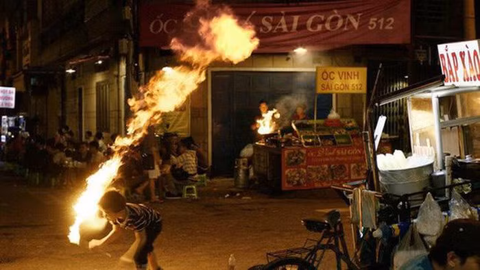 Le court-métrage "Hay thuc tinh va san sang" remporte le prix Illy ảnh 1