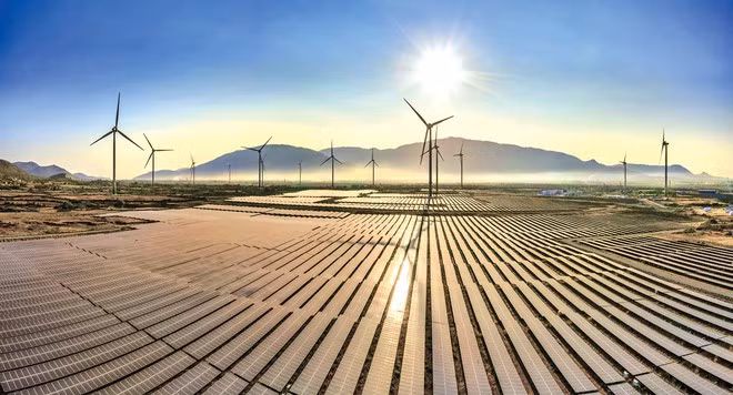Le Vietnam se concentre sur le développement des sources d'énergie propres et renouvelables ảnh 1