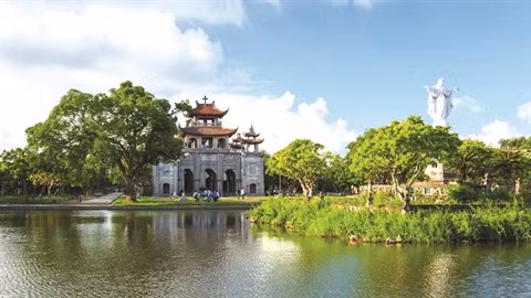 De Phát Diêm à Bái Ðính, un saut du catholicisme au bouddhisme ảnh 1