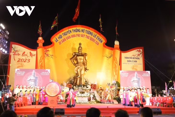 Ouverture d’une fête en l’honneur de Lê Chân ảnh 1