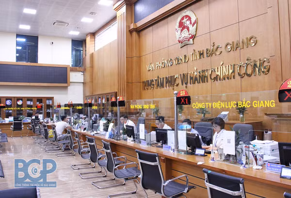 Bac Giang accélère sa réforme administrative au service des habitants et des entreprises ảnh 2