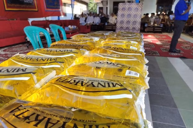 L'Indonésie s'efforce d'empêcher la spéculation sur l'huile de cuisson ảnh 1