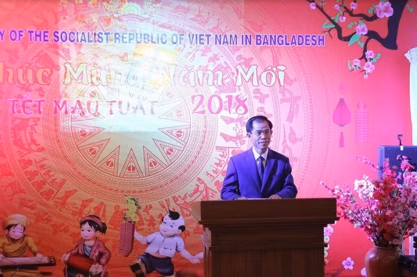 La communauté des Vietnamiens à l’étranger salue le Nouvel an lunaire 2018 ảnh 1
