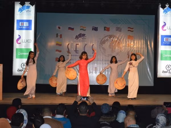 Le Vietnam présent à la fête culturelle Sakia au Caire ảnh 2