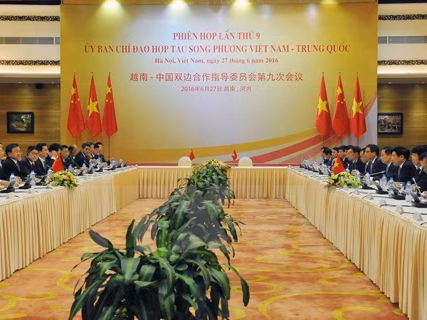 Les relations Vietnam-Chine s'orientent vers un développement sain et durable ảnh 1