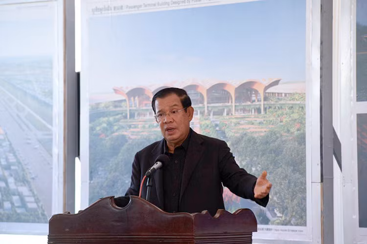 COVID-19 : le gouvernement cambodgien soutient les familles vulnérables ảnh 1