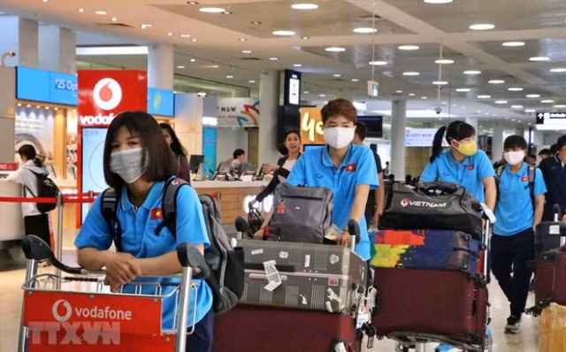 JO 2020: les footballeuses vietnamiennes prêtes à affronter les Australiennes ảnh 1
