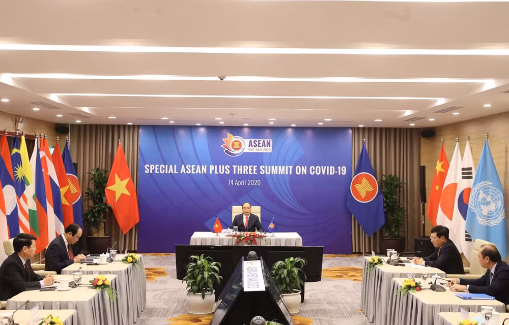 Le Vietnam plébiscité pour son rôle dans la réponse régionale au COVID-19 ảnh 1