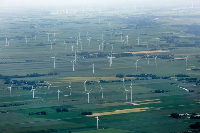 Une entreprise américaine souhaite investir dans l'énergie renouvelable à Binh Duong ảnh 1