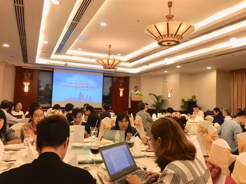 2018 : lancement du Prix du journalisme de tourisme ảnh 1 2018 : lancement du Prix du journalisme de tourisme ảnh 1