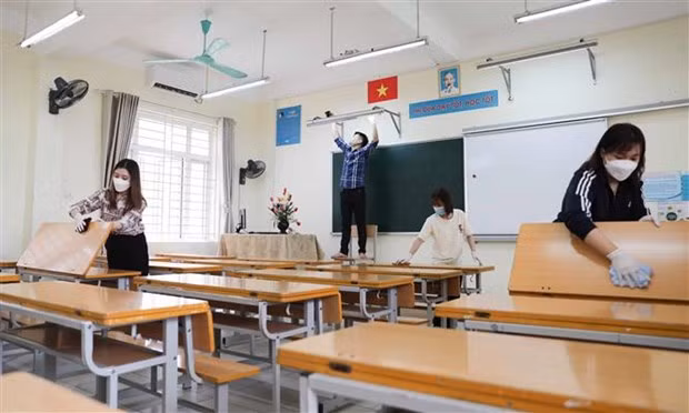 Seules les écoles de Ba Vi à Hanoï autorisées à rouvrir le 8 novembre ảnh 1