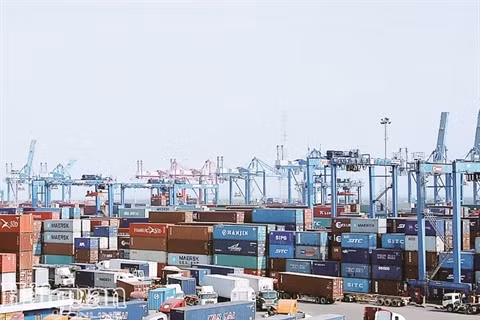 Carnets de commandes remplis, les entreprises mettent les bouchées doubles ảnh 2