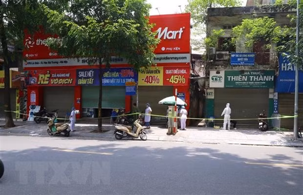 COVID-19 : 3.979 nouveaux cas confirmés dimanche matin ảnh 1