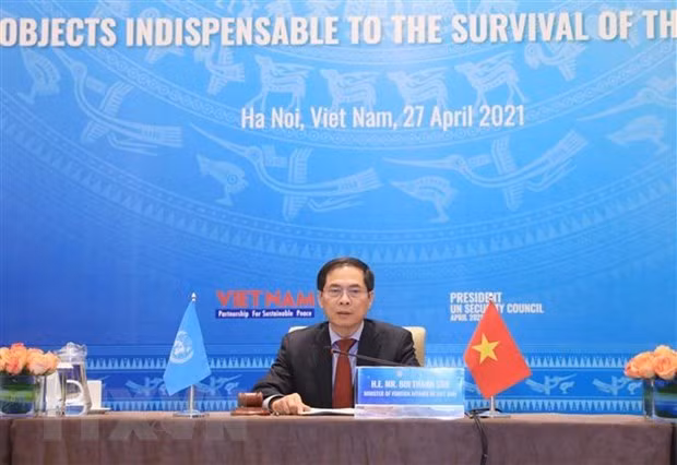 Le CSNU ratifie la résolution sur les infrastructures essentielles basée sur l'initiative du Vietnam ảnh 1