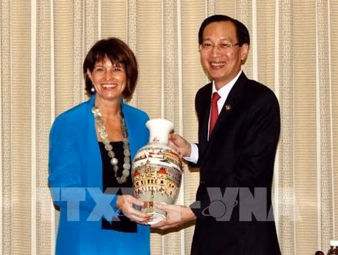 Ville intelligente : HCM-Ville et la Suisse intensifient la coopération ảnh 1