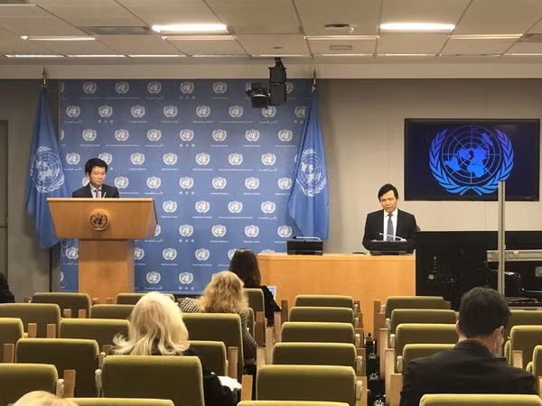 Le Vietnam assume officiellement la présidence du Conseil de sécurité de l'ONU ảnh 2
