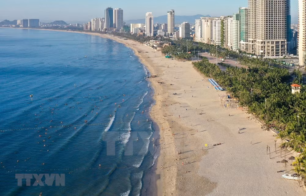 Da Nang ferme à nouveau ses plages en raison du COVID-19 ảnh 1 Da Nang ferme à nouveau ses plages en raison du COVID-19 ảnh 1