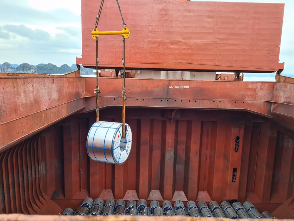 Hoa Phat : les exportations de tôle d'acier ont doublé en septembre ảnh 1