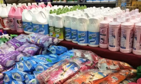 La concurrence fait rage entre les marchandises vietnamiennes et thaïlandaises ảnh 1