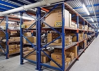 Le DOC enquête sur les étagères en acier importées du Vietnam ảnh 1