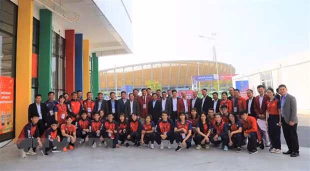 L’haltérophile Nguyên Quôc Toan raffle une médaille d’or et bat 3 records des SEA Games ảnh 2