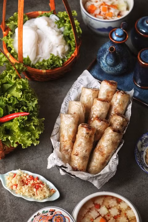 Le nem vietnamien dans le top 100 des meilleurs apéritifs du monde ảnh 1