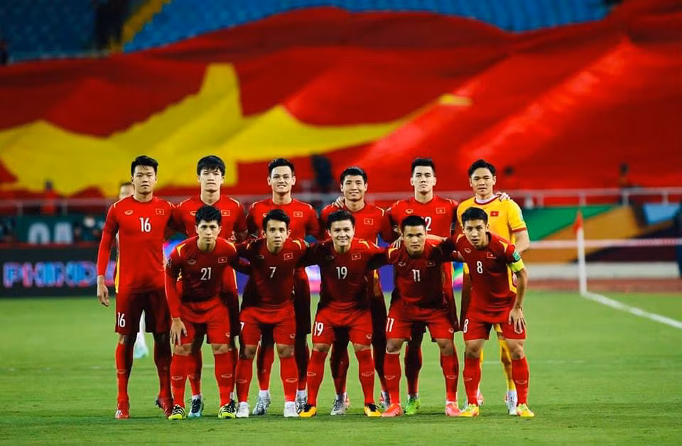 Le Vietnam tombe dans un groupe difficile à la Coupe d'Asie 2023 ảnh 1