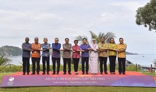 L'ASEAN doit promouvoir la force de la solidarité, de l'unité et de l'autonomie stratégique ảnh 2