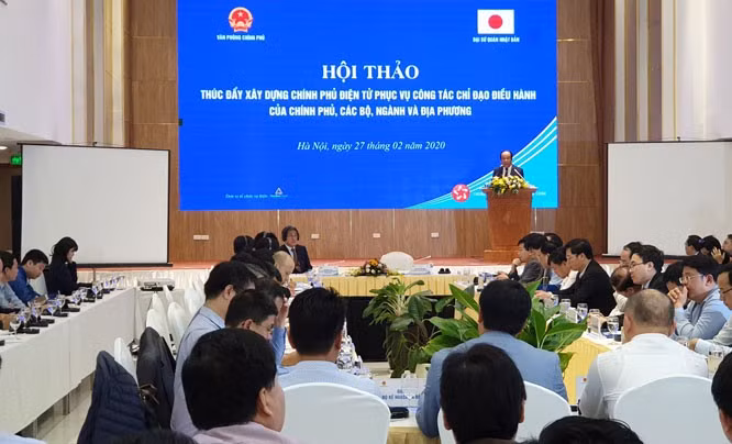 Le Vietnam accélère la mise en place d’une administration électronique ảnh 1