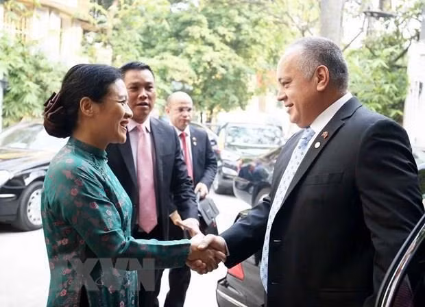 Le Vietnam et le Venezuela resserrent l'amitié et la solidarité traditionnelles ảnh 1