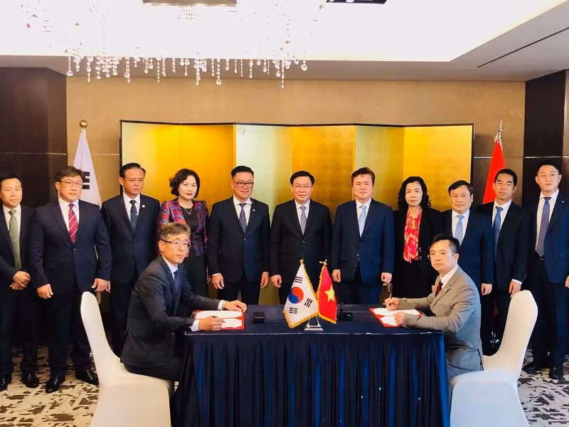 100 millions de dollars pour une usine de plastiques biodégradables au Vietnam ảnh 1