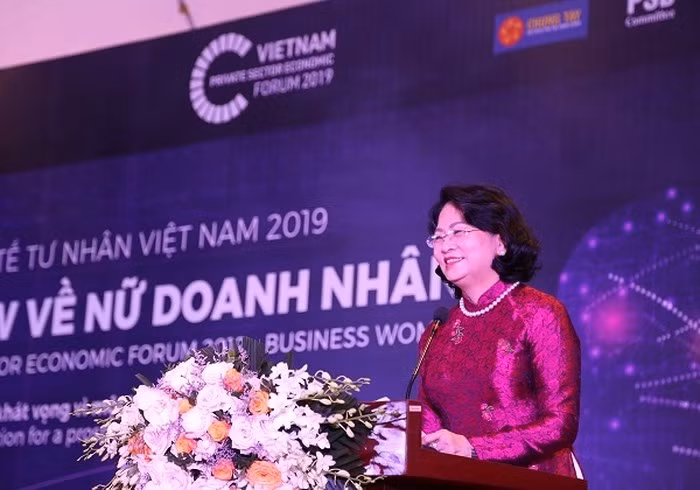 Forum du secteur économique privé: un séminaire sur les femmes d'affaires ảnh 1