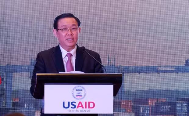 Mise en route du projet de facilitation du commerce de près de 500 milliards de dongs ảnh 2