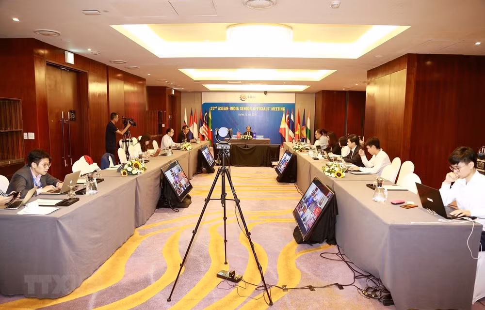 L’ASEAN et l’Inde conviennent de promouvoir leur coopération ảnh 1