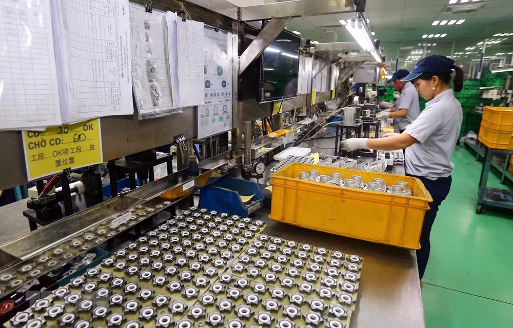 Des zones industrielles à Vinh Phuc souhaitent embaucher plus d’ouvrier ảnh 1