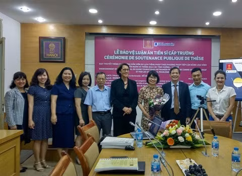 Université de Hanoï : succès du projet du collège doctoral en langue française ảnh 2