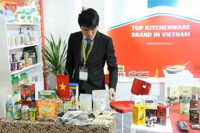 Le Vietnam participe à l'exposition alimentaire SIAL InterFood 2018 en Indonésie ảnh 1