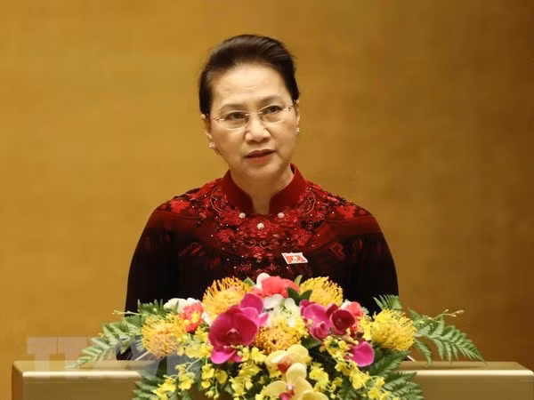 La présidente de l’AN part pour la République de Corée ảnh 1